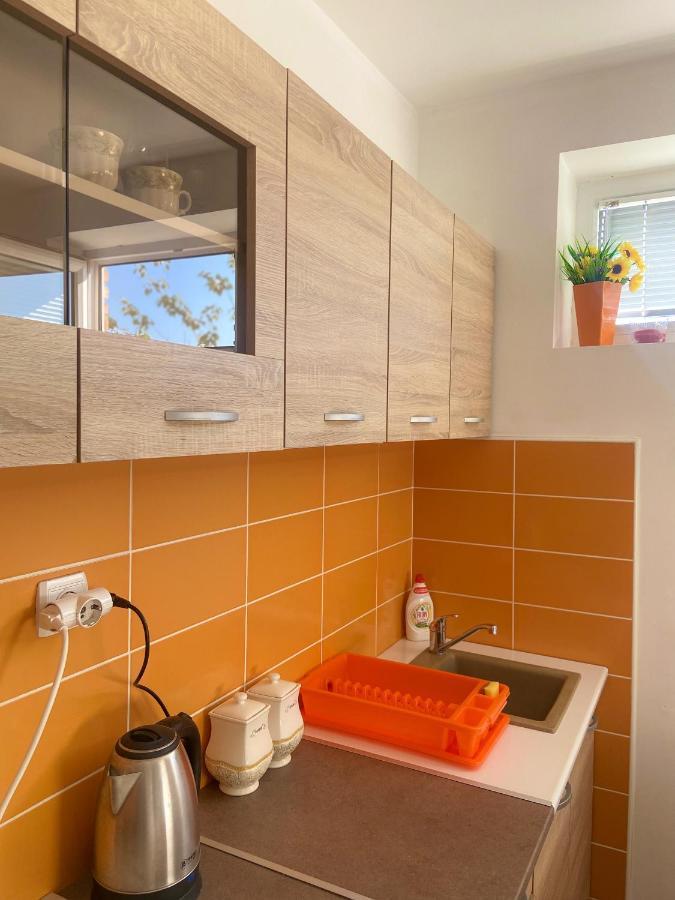 Surcin Apartment Ledine Экстерьер фото