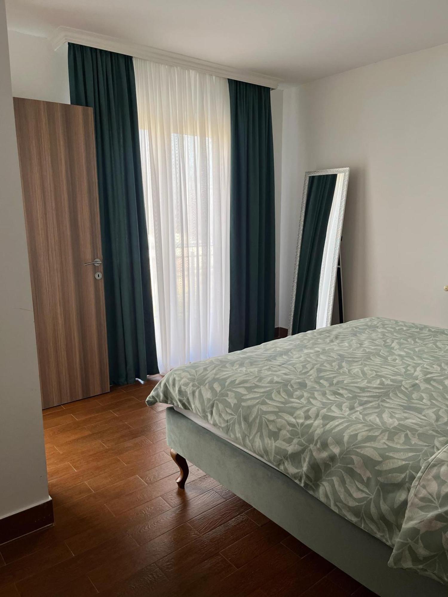 Surcin Apartment Ledine Экстерьер фото