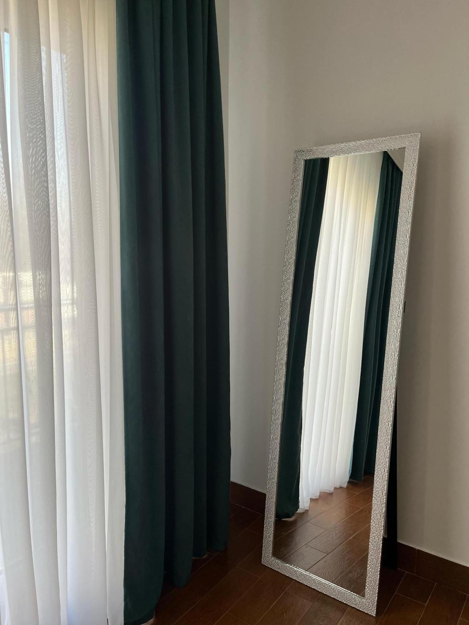 Surcin Apartment Ledine Экстерьер фото
